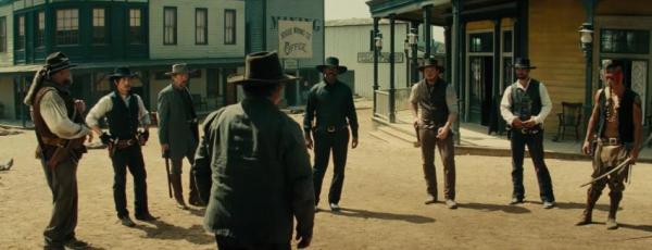 ethan-hawke-denzel-washington-vincent-donofrio-byung-hun-lee-and-chris-pratt-in-the-magnificent-seven-2016